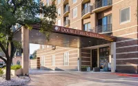 DoubleTree Suites by Hilton Hotel Austin Downtown Capitol Hotels in Austin