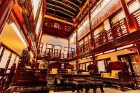 Yunzhong Chaoran Pavilion (Huayan Temple Branch, Datong Ancient Town) Hotels near Datong Art Museum
