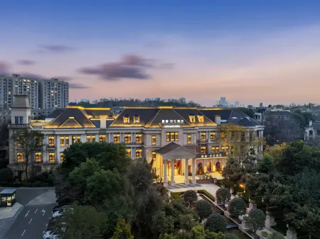 Luxi Anlun Hotel (Chengdu Guangfu Subway Station Luhu Ecological City) Отели рядом с достопримечательностью «Singapore-Sichuan Hi-Tech Innovation Park»