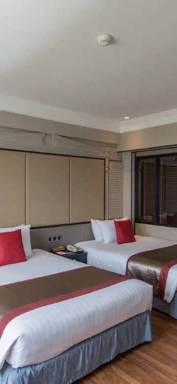 ห้องดีลักซ์ไทยพร้อมวิวสระน้ำ