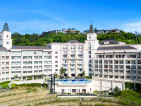 Twin Lakes Hotel near Tagaytay Hotels in Alfonso