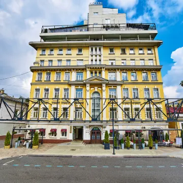 Mandarin Moskva Hotel โรงแรมใกล้สถานีริซห์สกายา