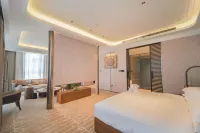 Silk Road Qingyi Hotel Hotels in Gongqingcheng