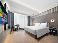 Merlinhod Hotel (Xi'an Fengcheng Fourth Road Bachengmen Subway Station) Hotels near Weiyang