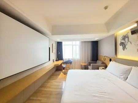 โรงแรมเคียร์ยัด มาร์เวลัส (สถานีรถไฟฟ้ารางเบา ฉางอัน ดองกวน)