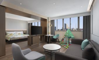 Holiday Inn Shanghai Jing’an