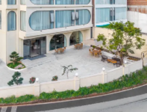 陽朔禾田山舍（十里畫廊遇龍河店）