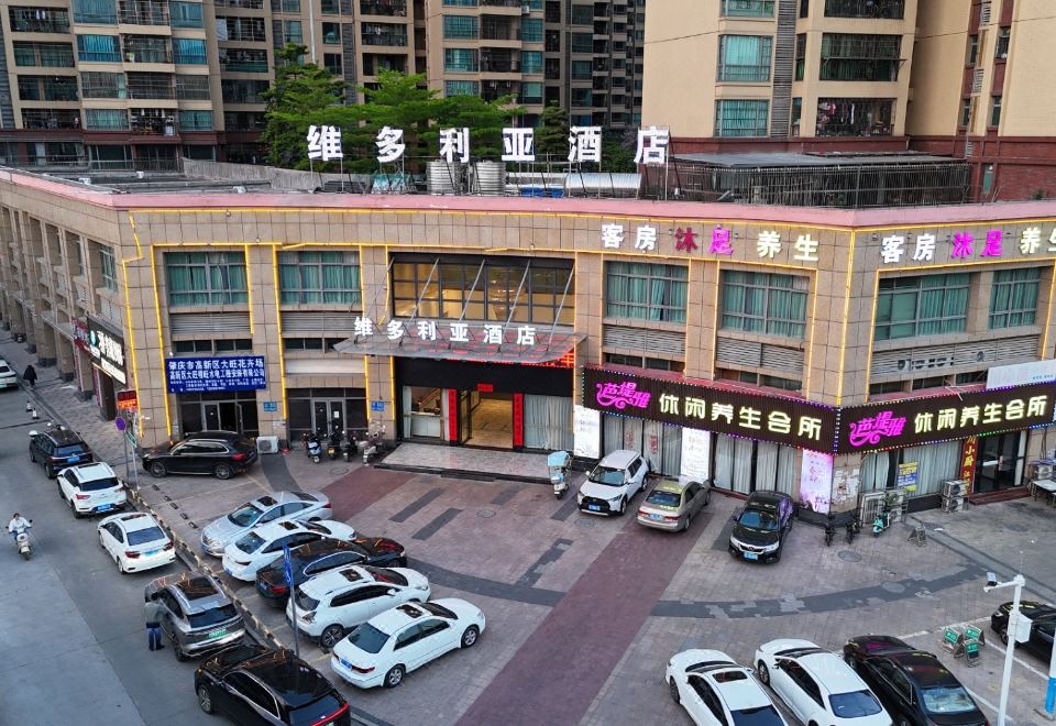 hotel overview picture