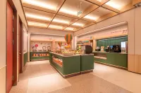 Orange Hotel (Swan Lake Town Branch) - sarapan