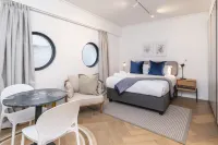 Zeeland Pier Aparthotel by Totalstay - Balkoner