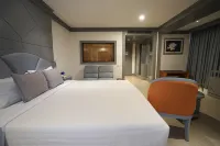 King Park Avenue Hotel Bangkok Hotell i Prawet