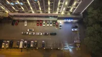 JI Hotel (Huainan Normal University Quanshan) - موقف سيارات