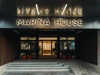 Marina House Muaythai Ta-Iad Phuket Отели рядом с достопримечательностью «Ват-Чалонг»