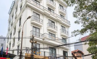 Granda Lake View Hotel & Apartment