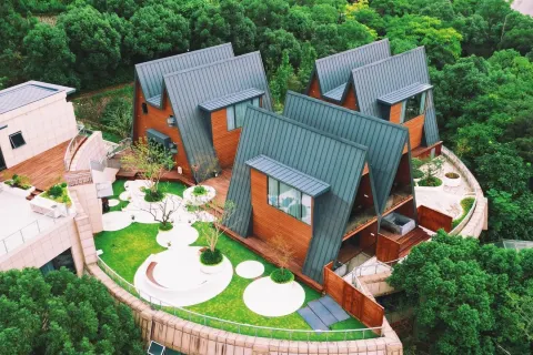 Howard Johnson Dongqian Lake Plaza Ningbo -Spring Joy Wing