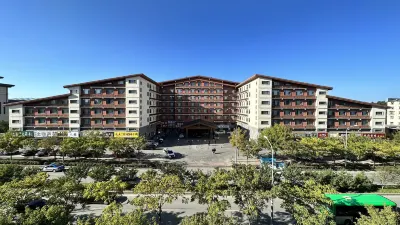 長白山御麓泉度假酒店 鄰近延邊朝鮮族自治州··二道白河鎮林雨溪谷的酒店