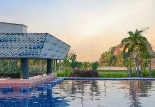 풀만 롬복 액티비티