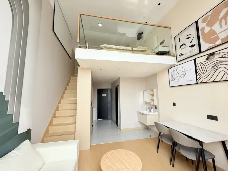 Yuzi · Loft Design Guesthouse (Linzhou Architecture College)