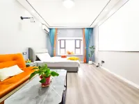 Bright Moon Inn (Donghai Crystal City Branch)