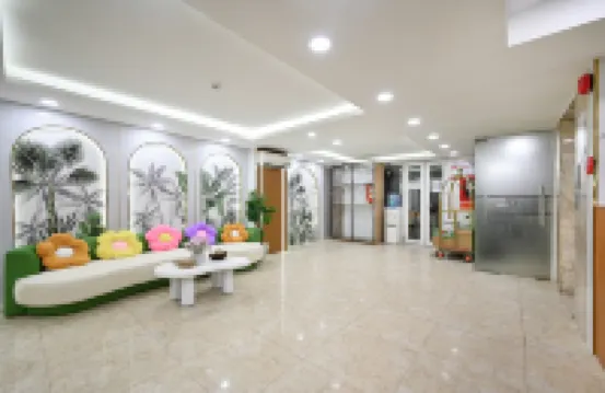 Camila Airport Hotel