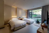 Sicily Hotels in Zhenping