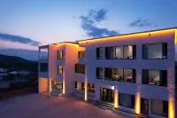 Huishanli-Rewild-Design Guesthouse (Datanzhen) Hotel di Fengning