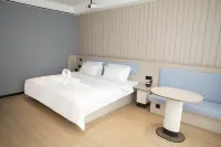 Elong  R.Yun（Xiushui Liansheng Plaza Store） Hotels near Xiushui Shuangjing Scenic Area