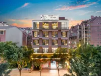 Linxi Yimeng SerenCreek Sky Garden Homestay (Xingyi) فنادق في شينغ إي