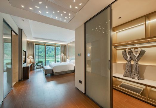 Zhongnan Vacation East Africa Prairie Hotel Hotel Overview