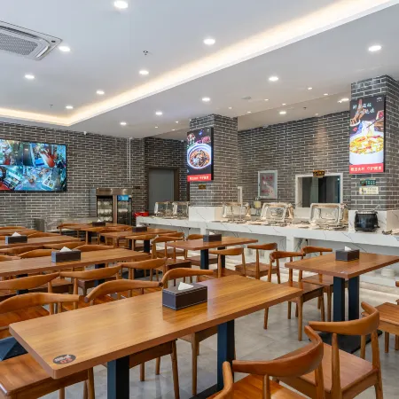 Sanqing Mountain Suifeng Shiji He Resort Hotel (Mount Sanqing Scenic Area Branch)