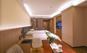 Karlton Hotel (Airport Sunshine Era Branch)