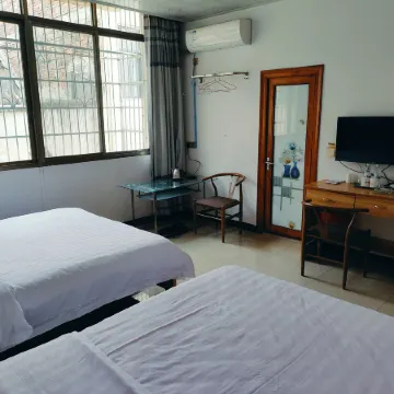 Chongyi Guobu Shanshui Hotel