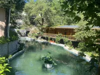 Zhuyuan Hotel (Tuolongxia Ecological Tourism Scenic Area)