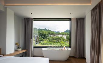 Zhangjiajie Ruyuan Homestay (Wulingyuan Landmark Store, National Forest Park)