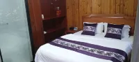 Yishanlou · Wanfeng Hidden Stay · Hui-style Design Vacation Apartment (Xingyi Wanfenglin) - balcony