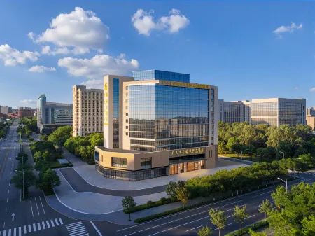 Longyuan Hotel Отели рядом с достопримечательностью «Mengguxiangqi Square»