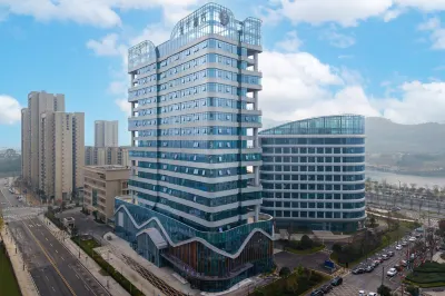 JI Hotel (Luzhou Aiqinhai Shopping Center) Hotel a 