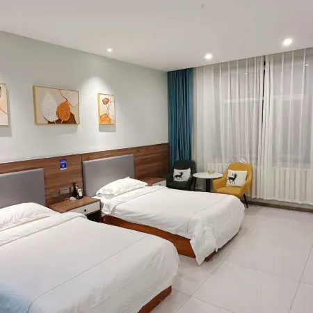 Ushenqi Yunfeng Zicheng Business Hotel