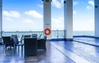 Swiss-Belhotel Balikpapan - Beach