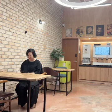 Shine Hotel Incheon Airport