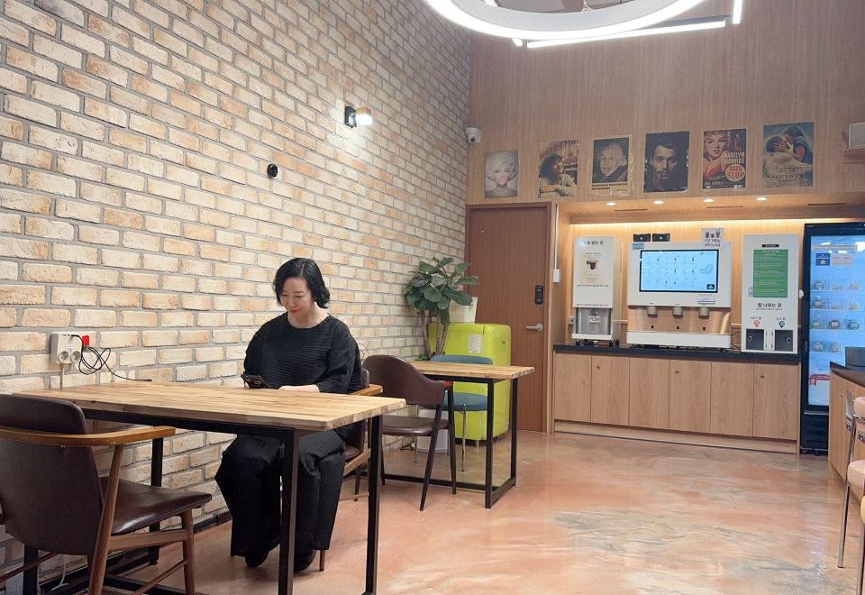 숙소 내부 전경 2