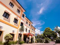 Tripletree Ciptaningati Culture Hotel Hotels in Batu