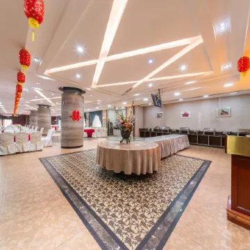 Xin He Hotel
