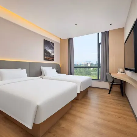 Aifeel Hotel (Pingyao Ancient City Youjian Pingyao Theater)