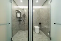 Xierlai Hotel (Ya'an Tianquan 318 National Highway)
