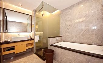 Siji Sunshine Hotel (Lianjiang Railway Station)