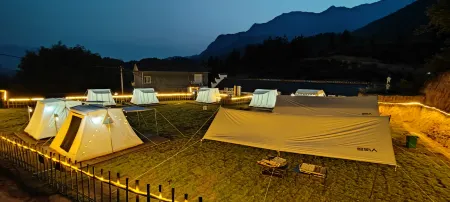 Bamboo Sea Villa Отели рядом с достопримечательностью «Mingtang Mountain»