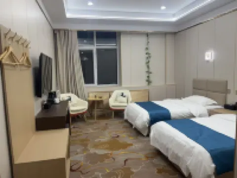 Mohe Yunqi Hotel