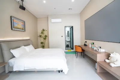 Huayi Select Hotel by Home Inn (Linyi High-Speed Rail North Station) Hotel a Linyi