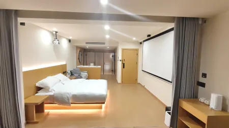 Manshi Chaka Homestay (Shanghai Jinshan North Station Huakai Haishang Ecological Park) Отели рядом с достопримечательностью «Zhujingzhen»